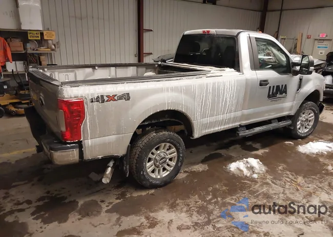 1FTBF2B68KED20760: 44303870