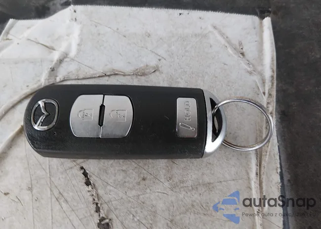 3MZBN1L32JM249918: 44303887