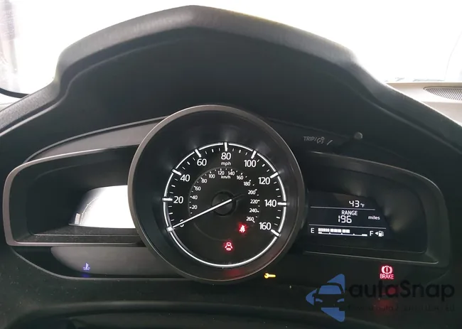 3MZBN1L32JM249918: 44303887