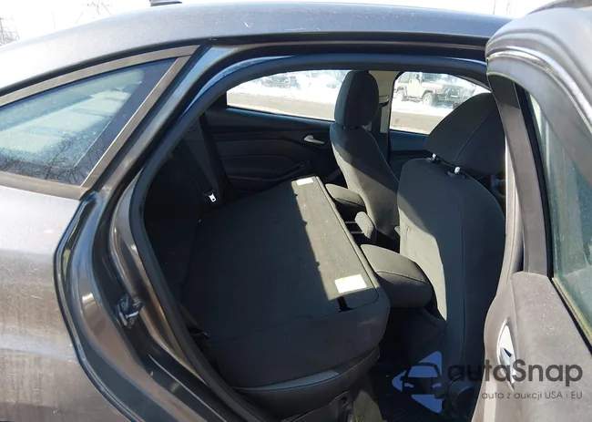 1FADP3F2XDL301781: 44303935