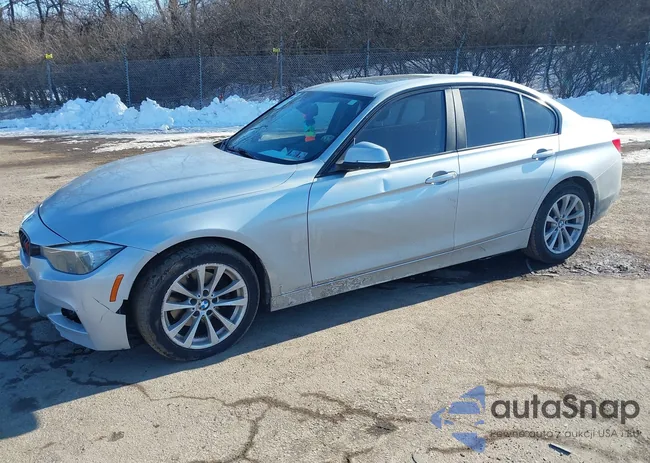 WBA8A3C55GK689697: 44303950