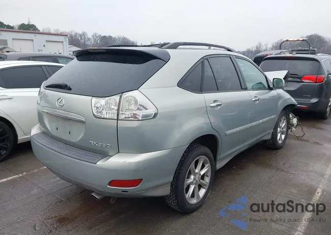 2T2GK31U18C040841: 44303952