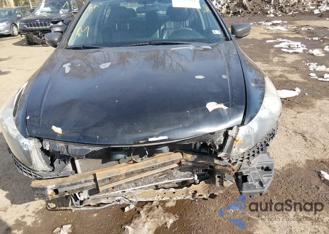 1HGCP2F61CA107350: 44303954