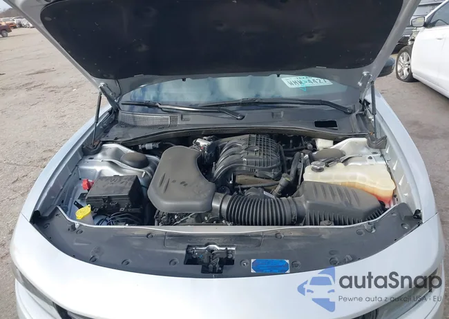 2C3CDXBGXPH698843: 44303970