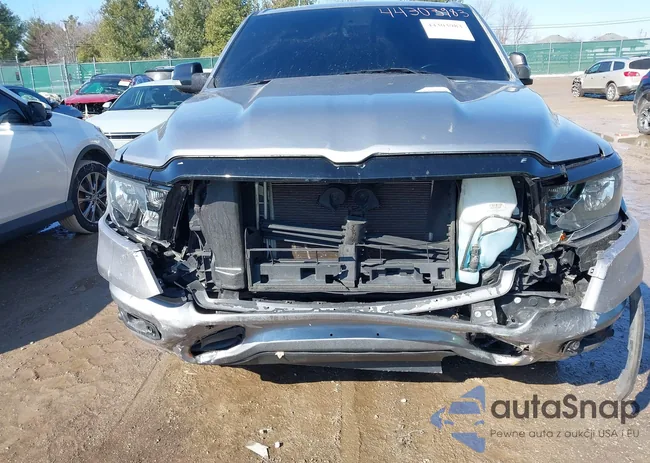 1C6RREFT1MN661855: 44303983