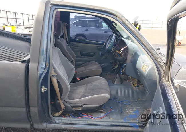 4TARN81AXRZ243110: 44304002