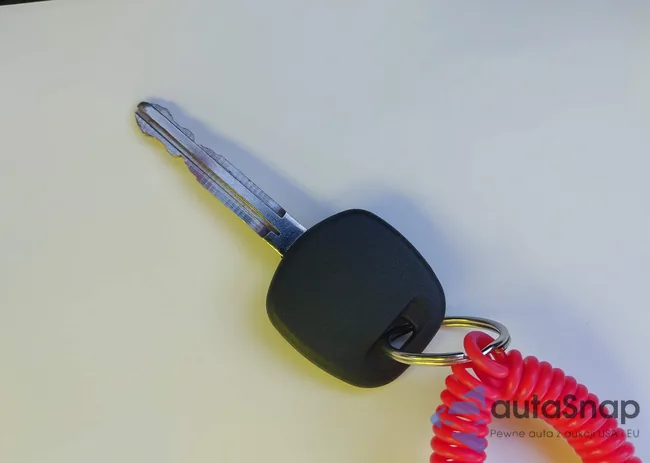 2T1BURHE8FC234788: 44305023