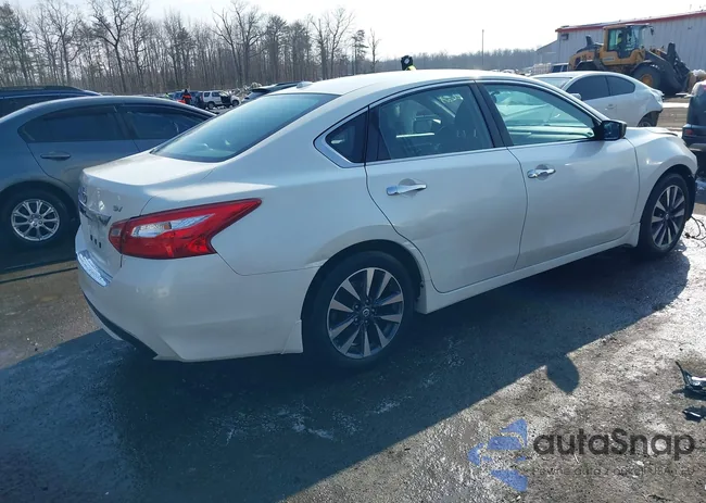 1N4AL3AP2GC285744: 44305144