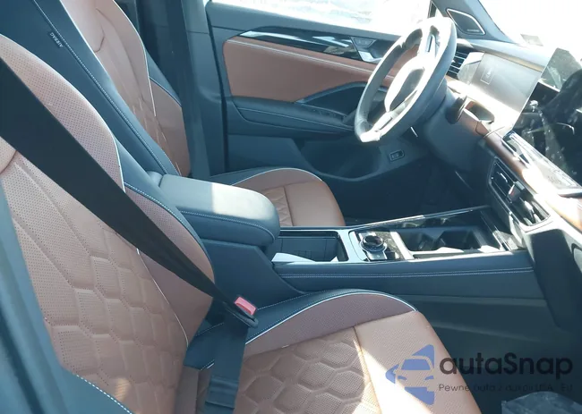 3VVLR7RMXSM050780: 44305192