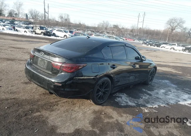 JN1EV7AR1HM841006: 44305273