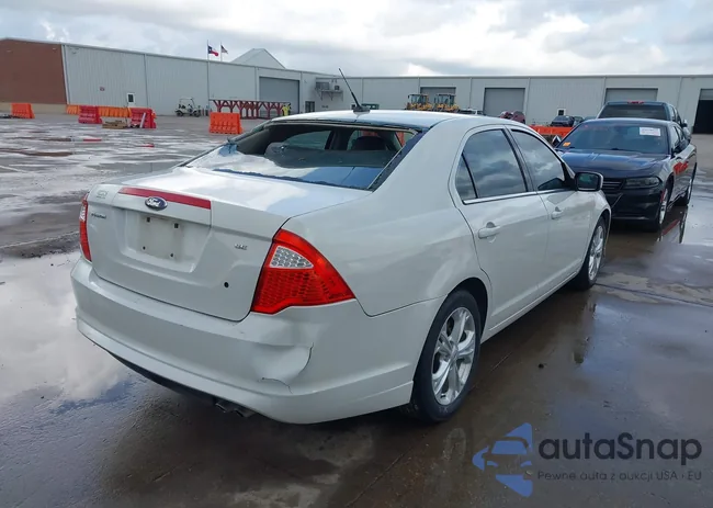 3FAHP0HA5CR435957: 44305307