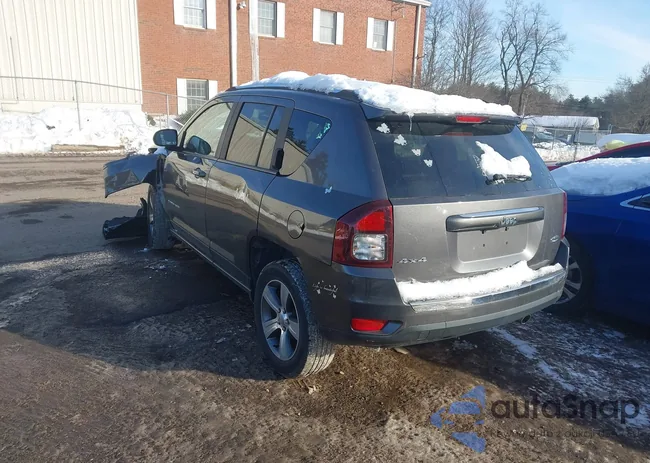 1C4NJDEB2HD168392: 44305387