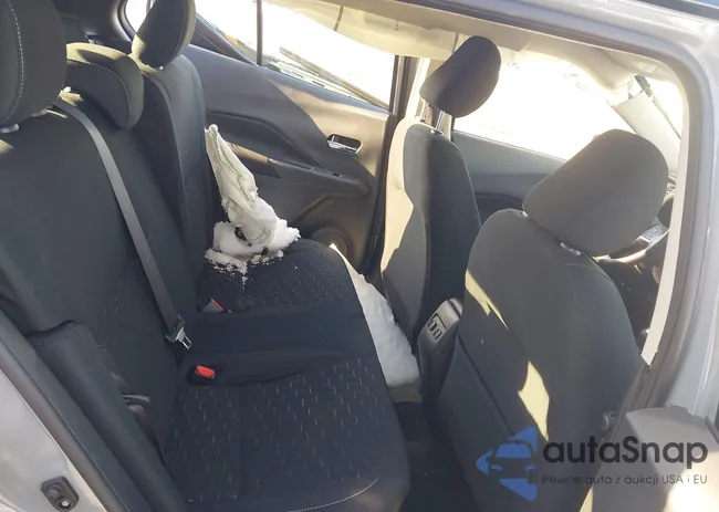 3N1CP5CV0RL561122: 44305442