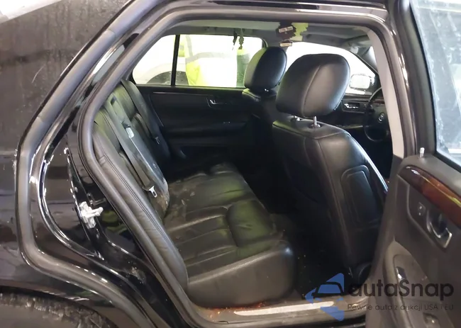 1G6KH5E66BU115440: 44305456