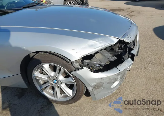 4USBT53514LU07568: 44305504