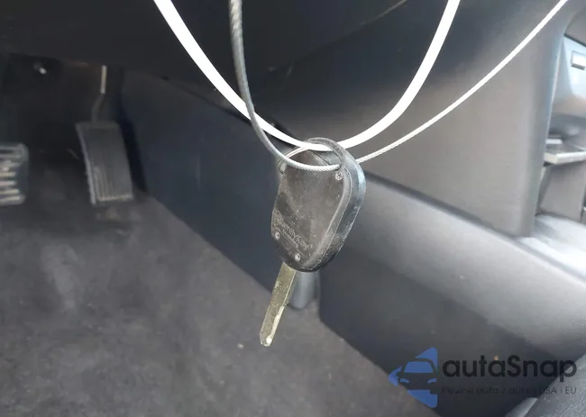 5J6TF3H59CL003585: 44305538