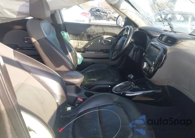 KNDJP3A53K7683754: 44304662