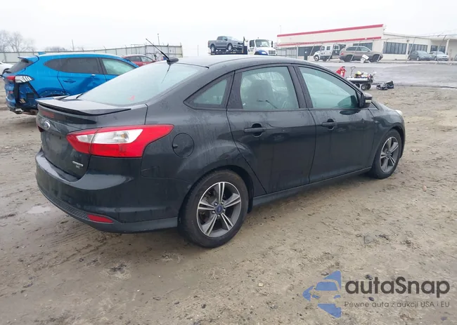 1FADP3F28EL227732: 44304734