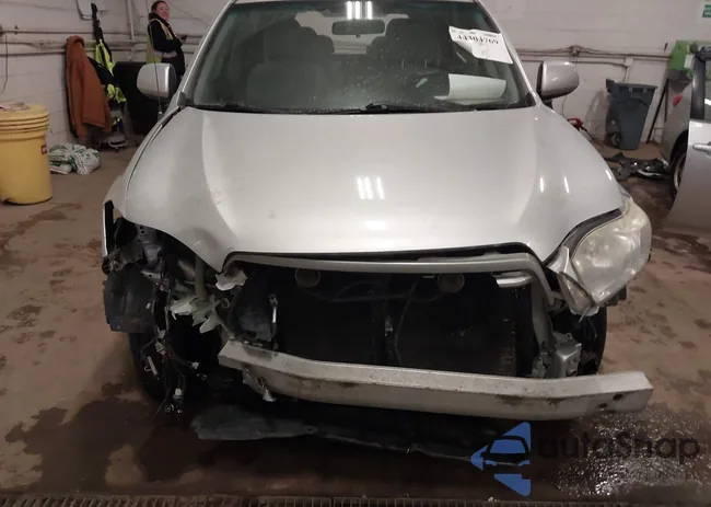 JTEES41A682048791: 44304769