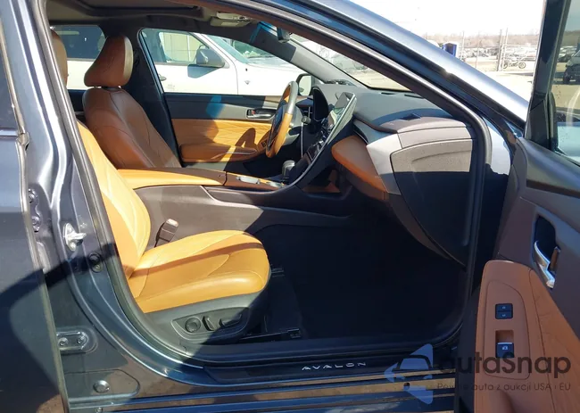 4T1C21FB7LU019580: 44304872