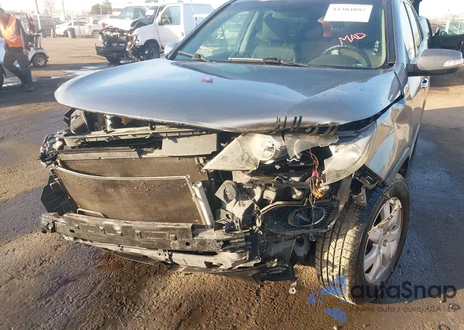 5XYKT4A67CG205680: 44304887