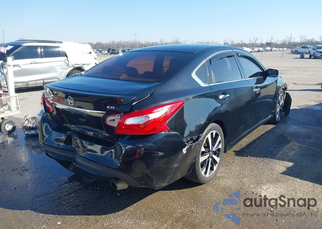 1N4AL3AP2GC217699: 44304914