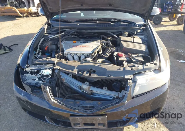 JH4CL96824C042694: 44304946