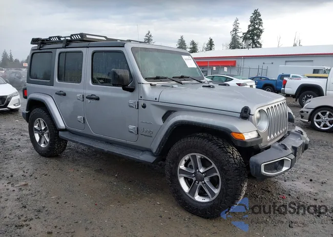 1C4HJXEG8KW529033: 44304949