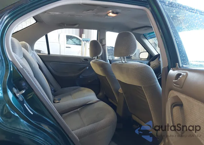 2HGEJ6611YH518911: 44304952