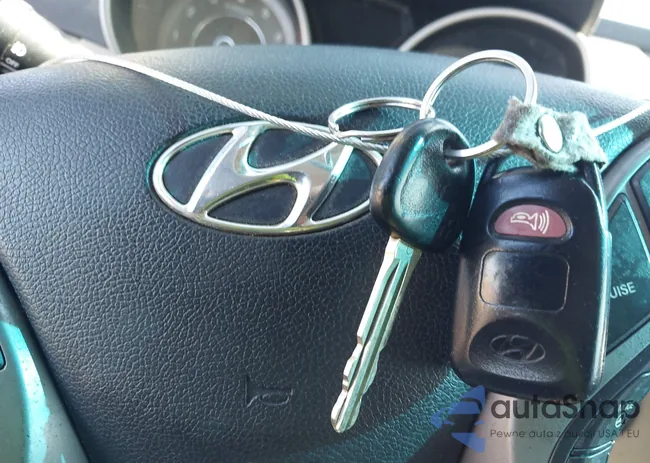 KMHDH4AE1FU226136: 44304987