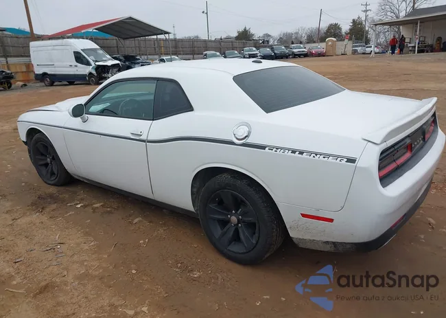 2C3CDZAG1GH352743: 44306078