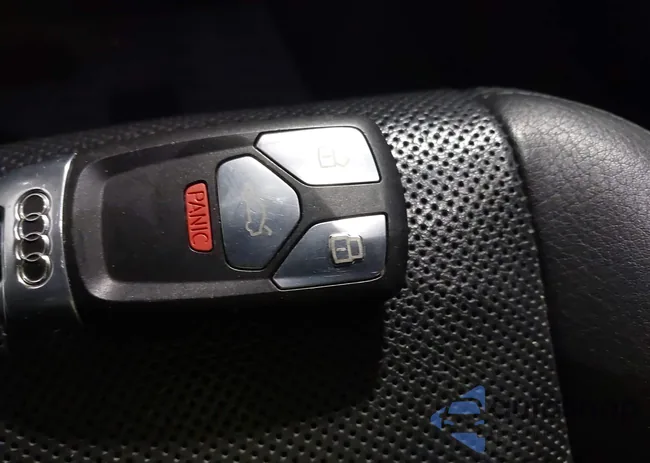 WA1VAAF71JD047474: 44306090