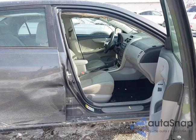 2T1BU4EE5CC841573: 44306104