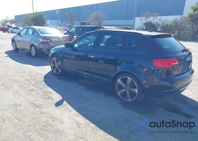 WAUKJAFM6DA018506: 44306318