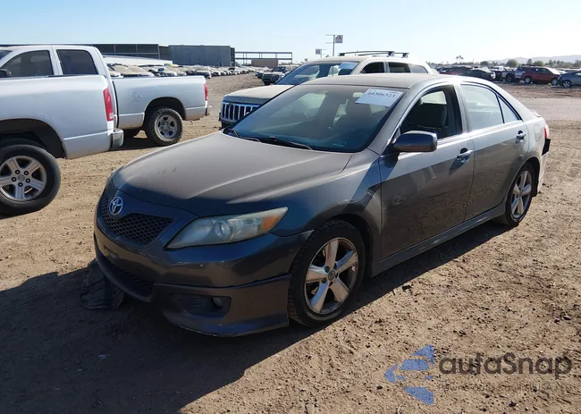 4T1BF3EK3AU079530: 44306323