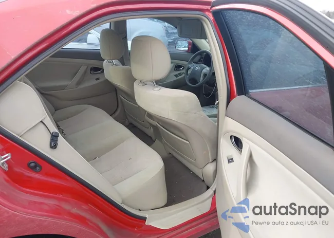 4T1BF3EK8BU664346: 44306374