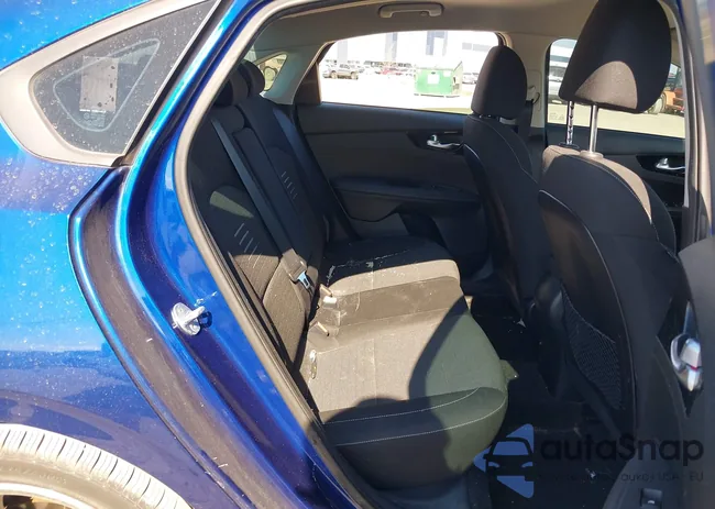 3KPF34AD6KE041107: 44306438