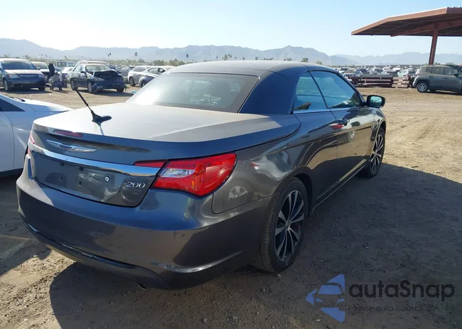 1C3BCBGG9EN163307: 44306472