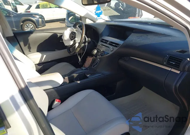 2T2ZK1BA9DC130525: 44306473