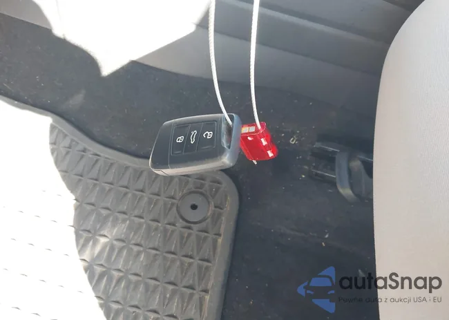 3VVCX7B22NM007036: 44306484