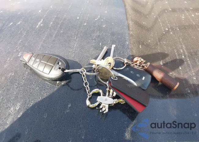 1C6RD6KT5CS206985: 44306494