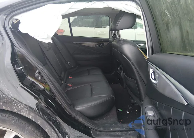 JN1BV7AR2FM423991: 44306510