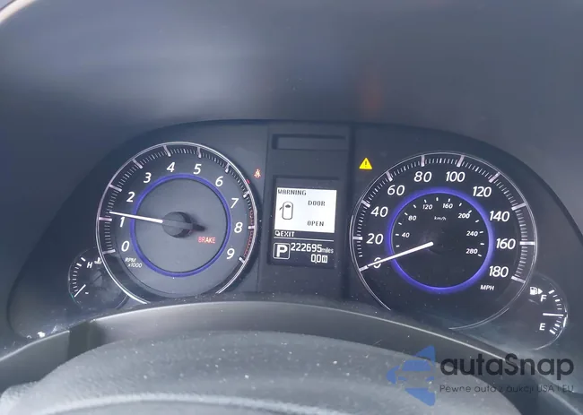 JN8CS1MU2FM381401: 44306517