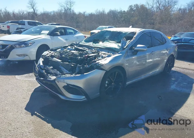 4T1K61AK5RU877811: 44306520