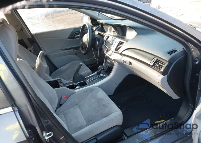 1HGCR2F77FA188829: 44306543