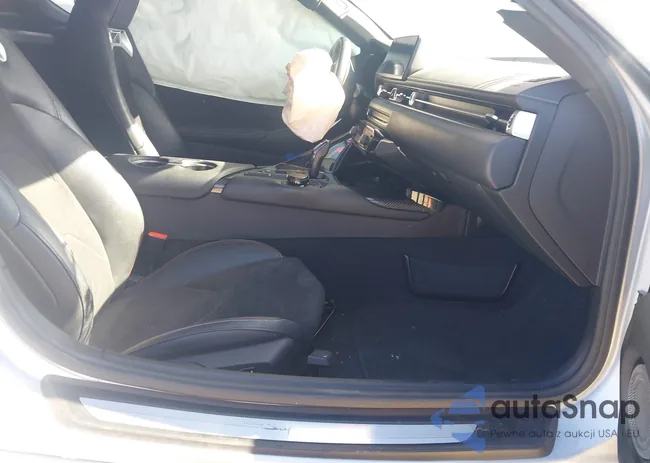 WZ1DB2C0XNW048405: 44305672