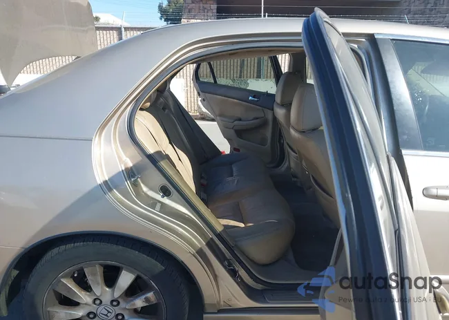 1HGCM66857A068365: 44305678