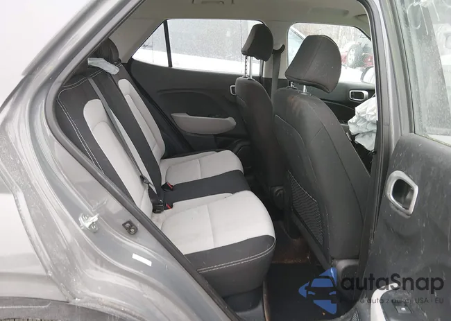 KMHRC8A37LU025945: 44305708