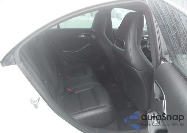 WDDSJ4EBXKN749438: 44305748