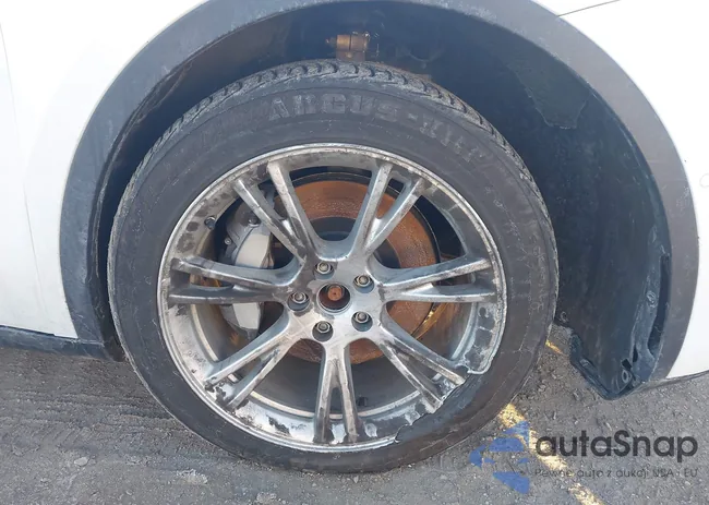 5YJYGDEEXLF037010: 44305761